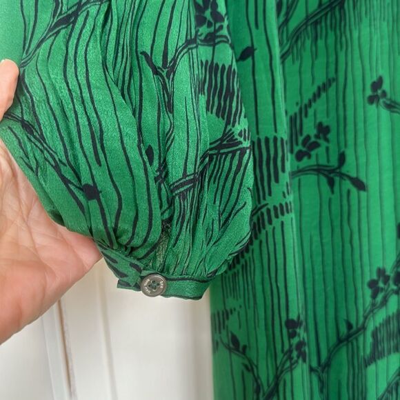 Beautiful Green Sunniva Print Long Sleeve Midi Dress By Sea New York - Picture 12 of 12